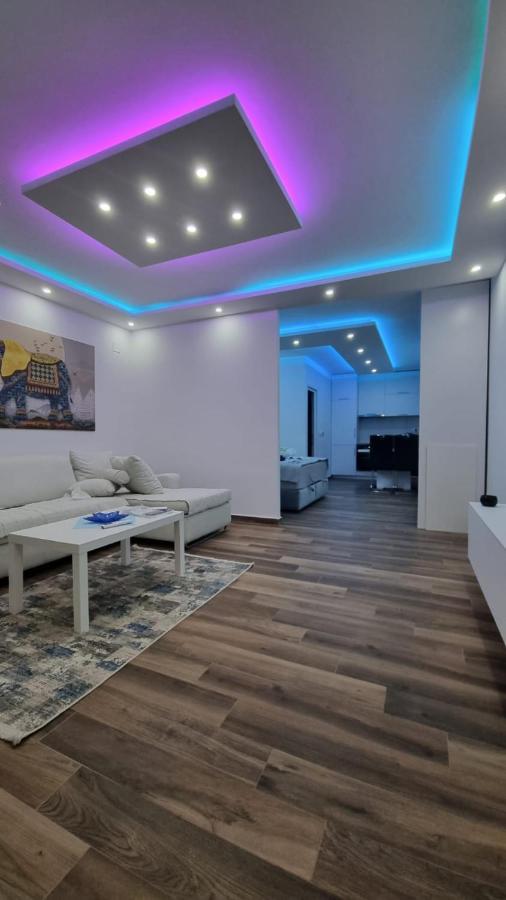 Charm Apartment Petrovac Exterior photo