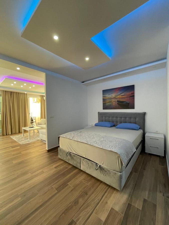 Charm Apartment Petrovac Exterior photo